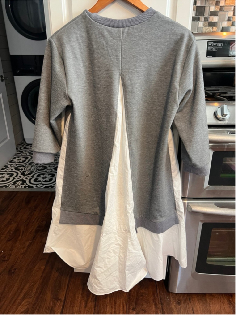 NWT Bloomingdale’s Women Gray Sweatshirt Dress Long Sleeve Crew Neck - Picture 6 of 10